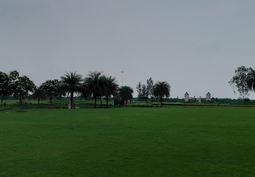 Plot Area in 2 BHK Apartment at Supertech Golf Country Suites, Sector 22d Yamuna Expressway – for Sale
