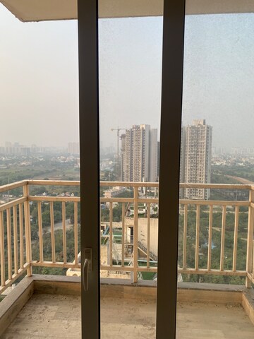 Balcony in 4 BHK Apartment at M3M Marina, Sector 68 – for Rent