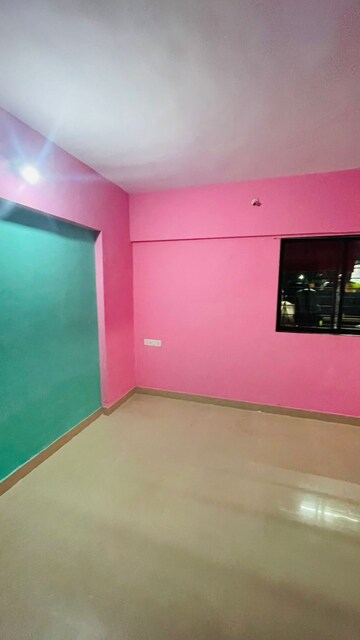 Room in 2 BHK Apartment at Yashraj Park CHS, Kasarvadavali – for Rent