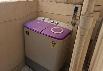 Bathroom in 3 BHK Apartment at ROF Aalayas, Sector 102 – for Sale