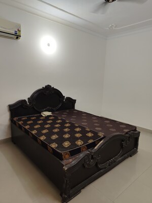 Bedroom in 2 BHK Apartment at Hong Kong Bazaar, Sector 57 – for Rent