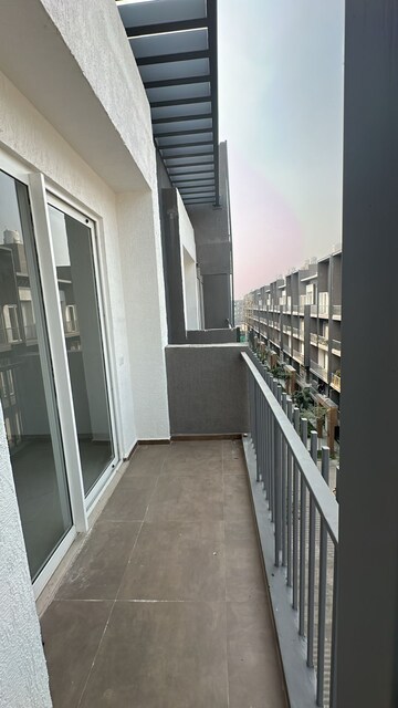 Balcony in 3 BHK Apartment at Smart World Orchard, Sector 61 – for Rent