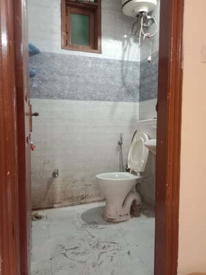 Bathroom in 1 BHK Builder Floor at Saket – for Rent