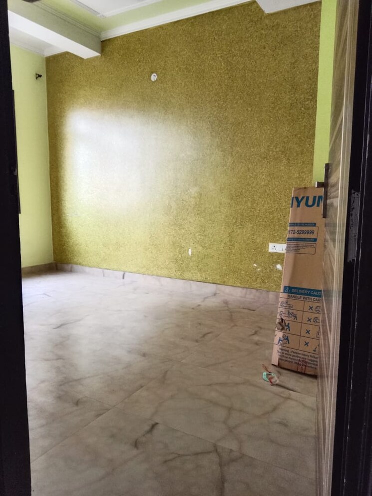 Room, saket 2 Bedroom 850 Sq.Ft. Builder Floor In Saket Delhi 9346787