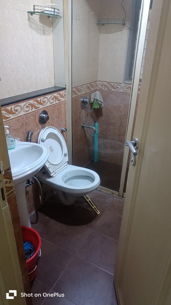 2 BHK Apartment For Rent in Renaissance Tower