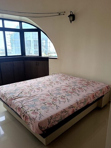 Bedroom in 2 BHK Apartment at Benzer Tower, Kandivali East – for Sale