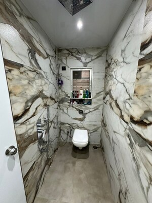 Bathroom in 2 BHK Apartment at Benzer Tower, Kandivali East – for Sale