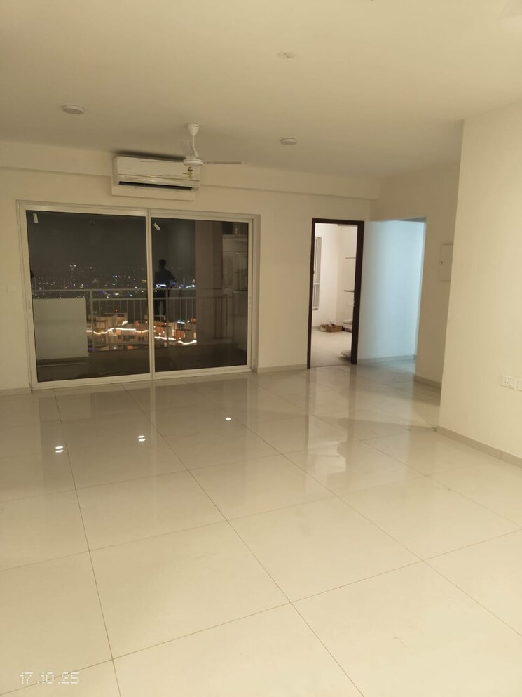 Room, shapoorji-pallonji-joyville-gurgaon 2 Bedroom 915 Sq.Ft. Apartment In Sector 102 Gurgaon 9346804