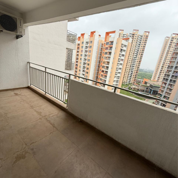 Balcony, shapoorji-pallonji-joyville-tower-crown 3 Bedroom 1692 Sq.Ft. Apartment In Sector 102 Gurgaon 9346821