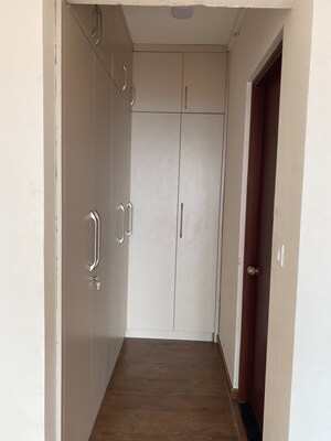 Furnished Amenities in 3 BHK Apartment at M3M Marina, Sector 68 – for Rent