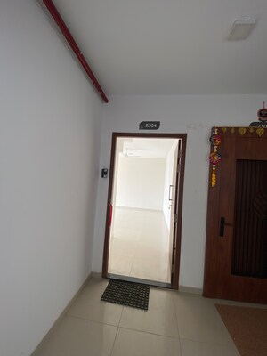 Furnished Amenities in 3 BHK Apartment at M3M Marina, Sector 68 – for Rent