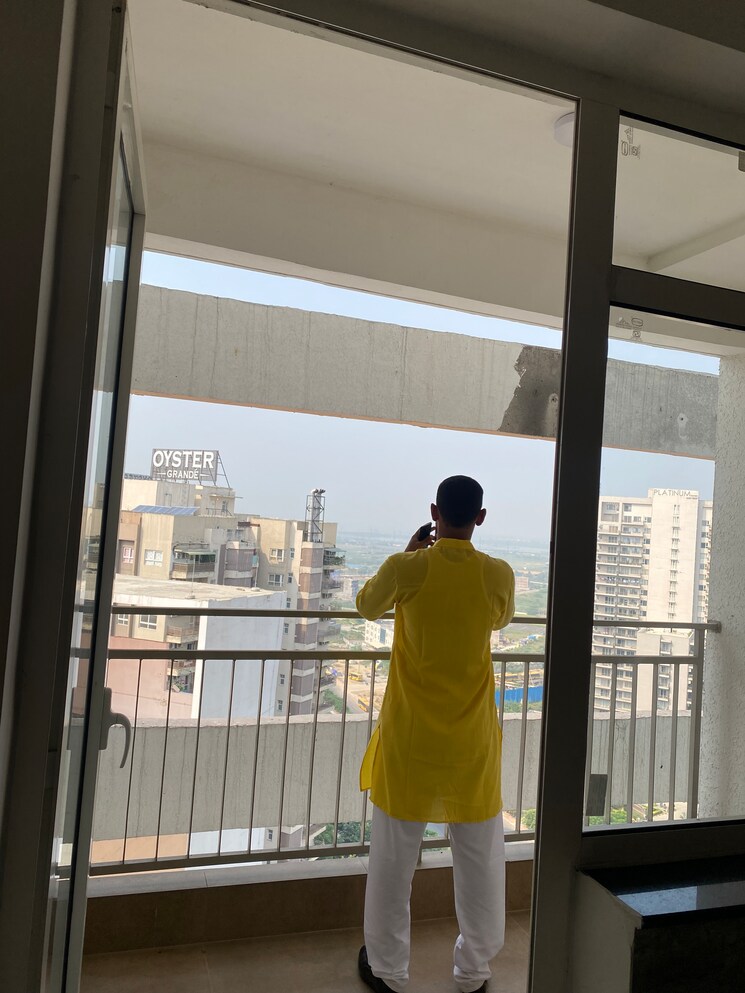 Balcony, m3m-marina 3 Bedroom 1900 Sq.Ft. Apartment In Sector 68 Gurgaon 9346840