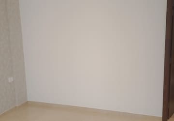 Bedroom in 2 BHK Apartment at Hiranandani Highland, Powai – for Sale