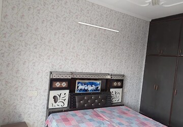 Bedroom in 3 BHK Apartment at Prem Satyam Swastik Apartment, Patiala Road – for Rent