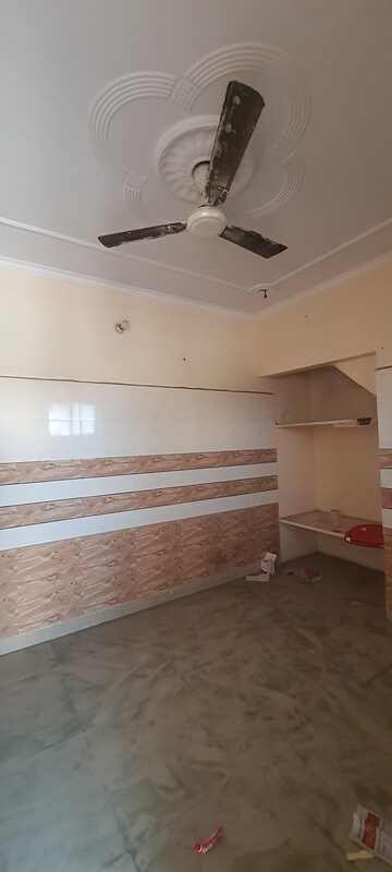 Furnished Amenities in 2 BHK Independent House at Sector 7 – for Rent