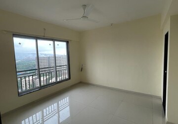 Room in 2 BHK Apartment at Indu Ganesh CHS, Sion – for Sale