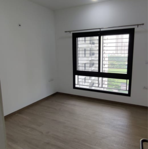 Room in 3.5 BHK Apartment at Sobha International City Phase 2, Babupur Village – for Rent