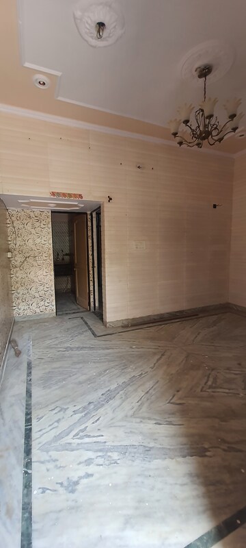 2 BHK Independent House For Rent in Sector 7