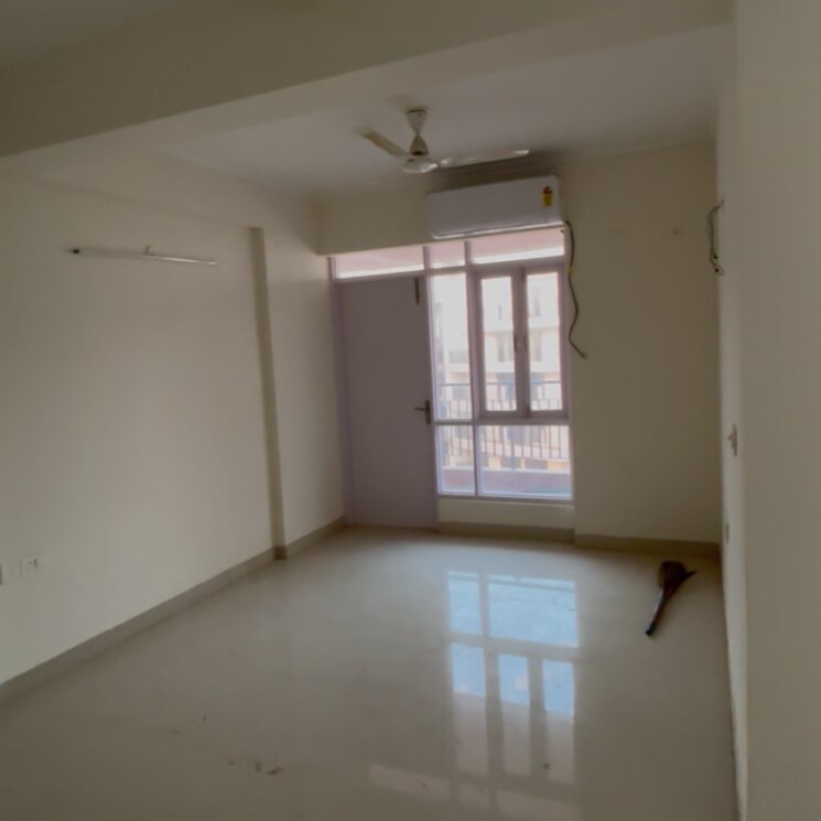 Room, pareena-express-heights 4 Bedroom 3500 Sq.Ft. Penthouse In Sector 99 Gurgaon 9346913