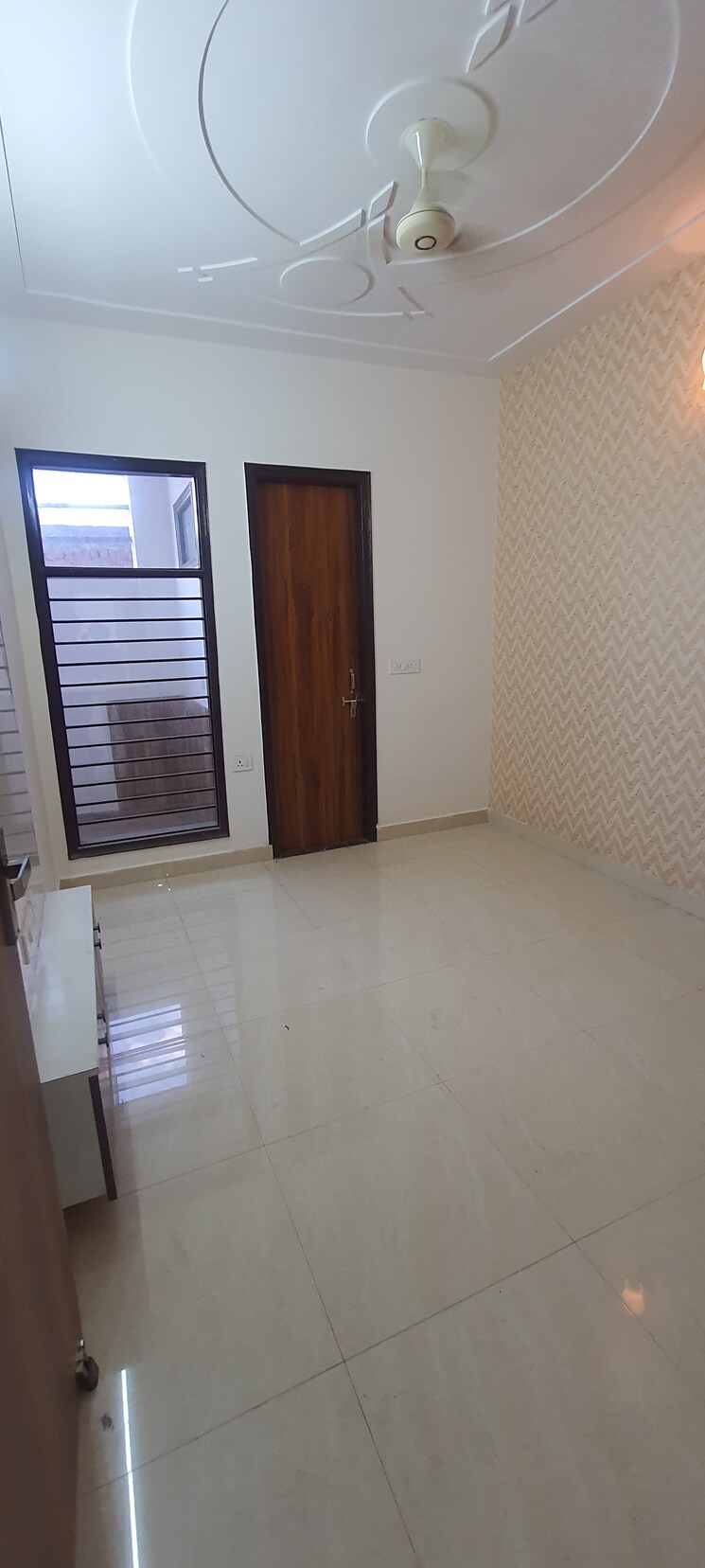 undefined, sector 7 2.5 Bedroom 160 Sq.Ft. Independent House In Sector 7 Faridabad 9346917