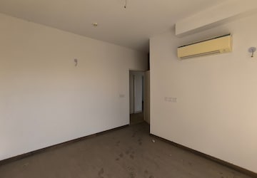 4 BHK Apartment For Rent in Conscient Heritage Max, Sector 102