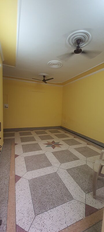Furnished Amenities in 1.5 BHK Independent House at Sector 7 – for Rent