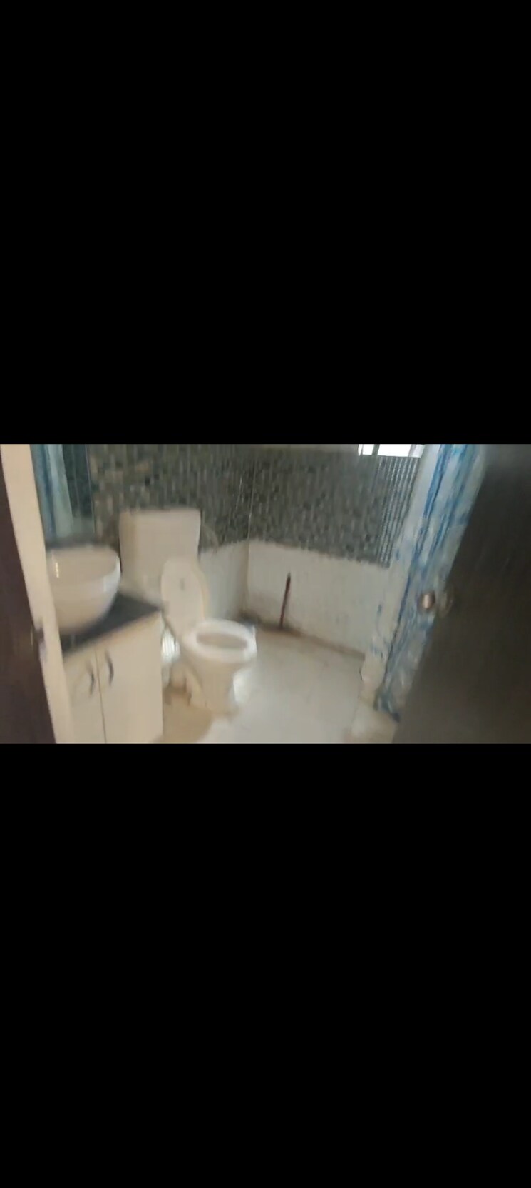 Bathroom, signature-global-andour-height 1 Bedroom 460 Sq.Ft. Apartment In Sector 71 Gurgaon 9346940