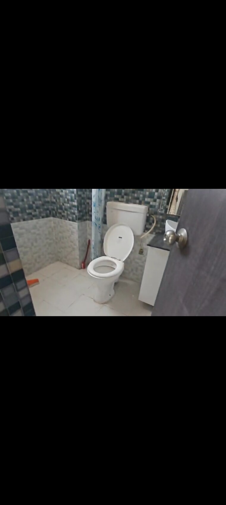 Bathroom, signature-global-andour-height 1 Bedroom 460 Sq.Ft. Apartment In Sector 71 Gurgaon 9346940