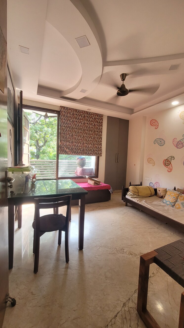 Master Bedroom, vivek vihar phase 1 3 Bedroom 1400 Sq.Ft. Builder Floor In Vivek Vihar Phase 1 Delhi 9346939