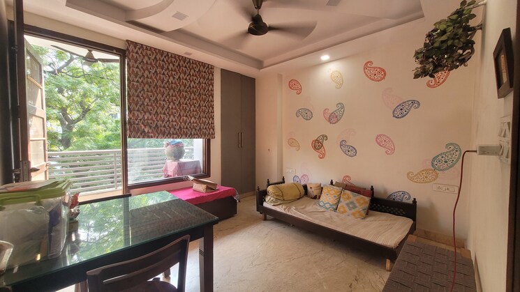 Bedroom, vivek vihar phase 1 3 Bedroom 1400 Sq.Ft. Builder Floor In Vivek Vihar Phase 1 Delhi 9346939