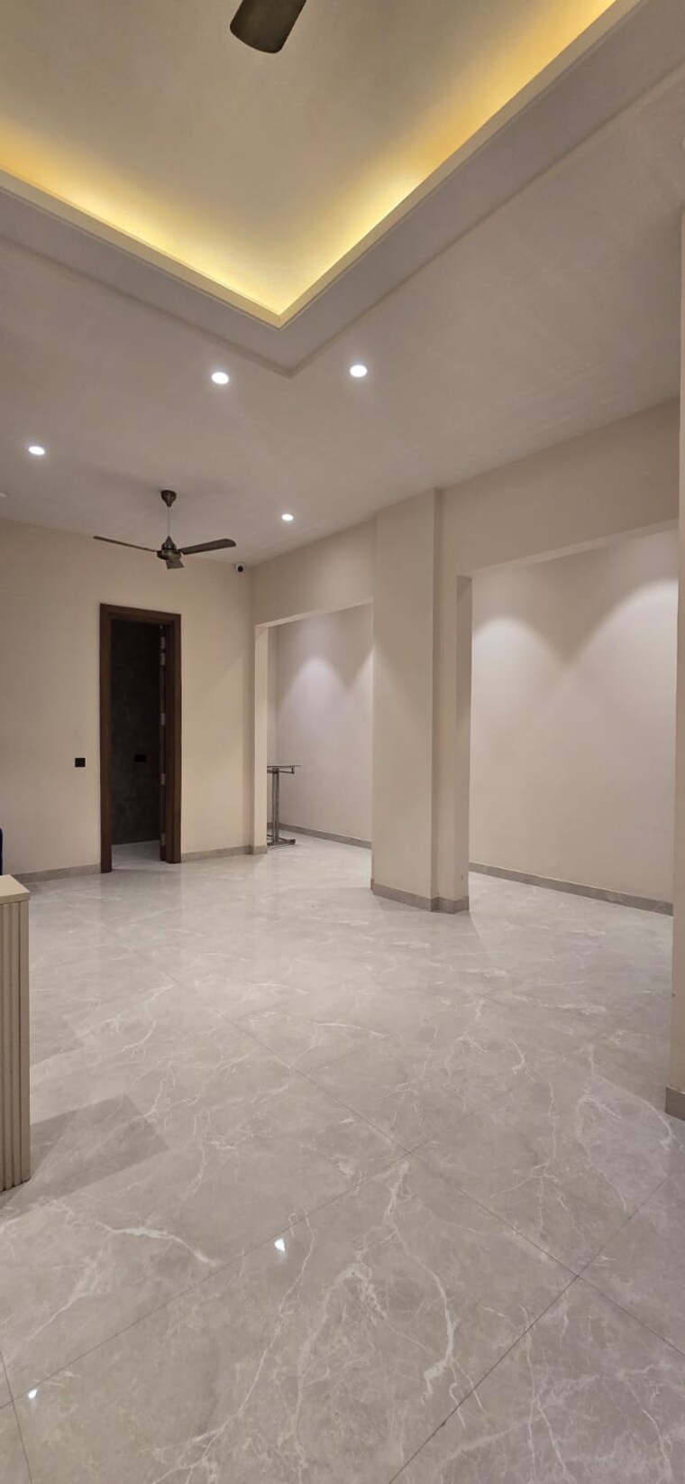 Floor Plan, greater kailash i Commercial Office Space 1800 Sq.Ft. In Greater Kailash I Delhi 9346946