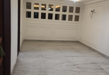 Room in 4 BHK Builder Floor at Malviya Nagar – for Sale