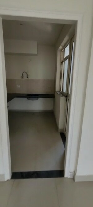 Furnished Amenities in 2.5 BHK Apartment at Imperia Esfera, Sector 37c – for Sale