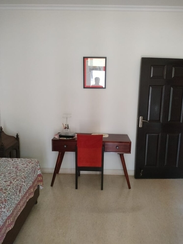 Living Room, karanvir-towers 3 Bedroom 2150 Sq.Ft. Apartment In Sector 52 Gurgaon 9346989