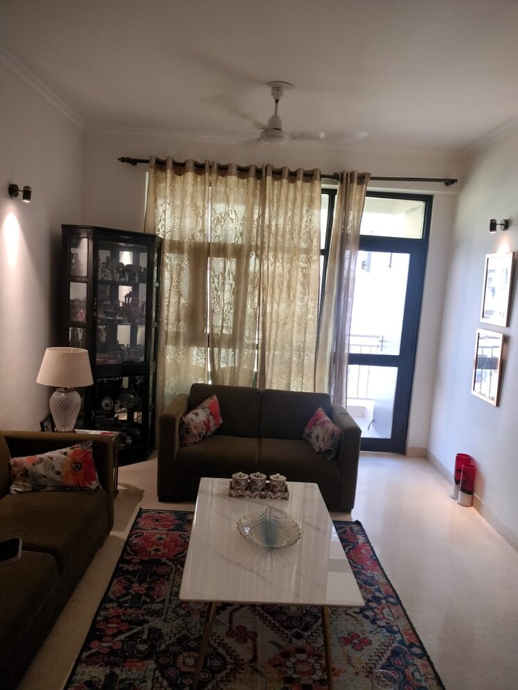 Living Room, karanvir-towers 3 Bedroom 2150 Sq.Ft. Apartment In Sector 52 Gurgaon 9346989