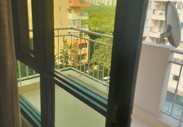 Balcony in 3 BHK Apartment at Karanvir Towers, Sector 52 – for Sale