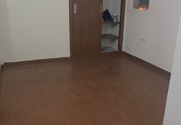 2 BHK Apartment For Rent in Aditya Urban Casa, Sector 78