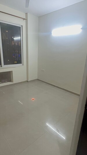 Room in 2 BHK Apartment at Aditya Urban Casa, Sector 78 – for Rent