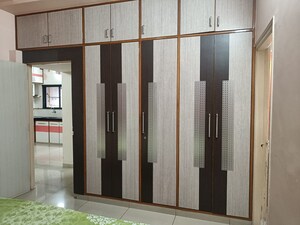 Bedroom in 3 BHK Builder Floor at Nana Mava Road – for Sale