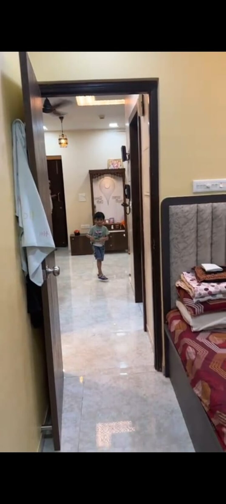 Bedroom, lodha-amara 1 Bedroom 472 Sq.Ft. Apartment In Kolshet Road Thane 9346997