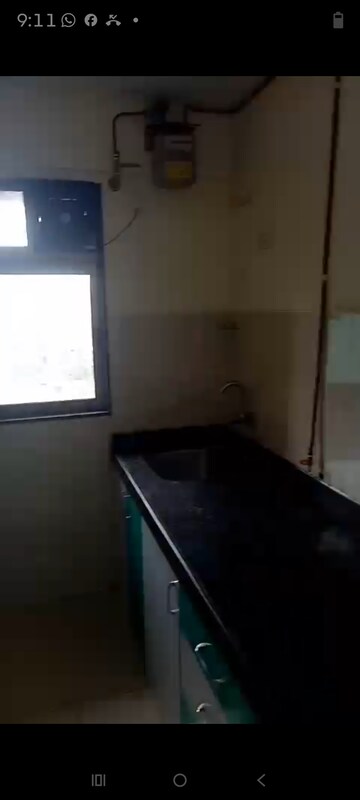 Furnished Amenities in 1 BHK Apartment at Kurla East – for Rent