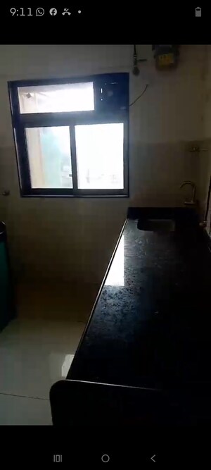 Room in 1 BHK Apartment at Kurla East – for Rent
