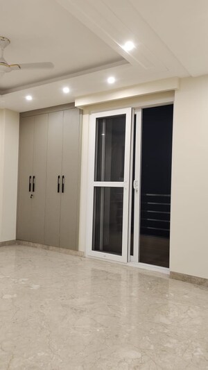 Room in 3 BHK Builder Floor at East Of Kailash – for Rent