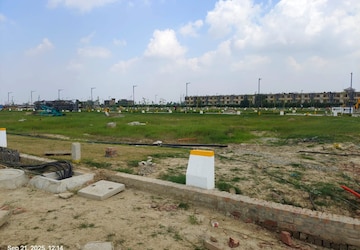 Plot For Sale in Samalkha