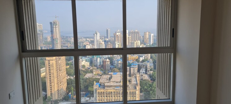 Swimming Pool, lodha-primo 3 Bedroom 1082 Sq.Ft. Apartment In Parel Mumbai 9347065