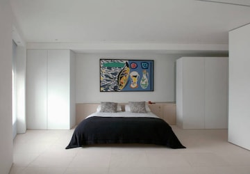 Bedroom in 4 BHK Apartment at Lodha Altus, Borivali East – for Sale