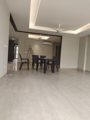 Room in 4 BHK Builder Floor at Greater Kailash I – for Rent