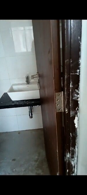 1 BHK Apartment For Rent in Omkar Signet, Malad East