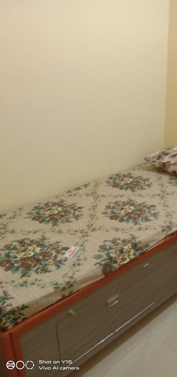 Room in  Pg at Prabhadevi – for Rent