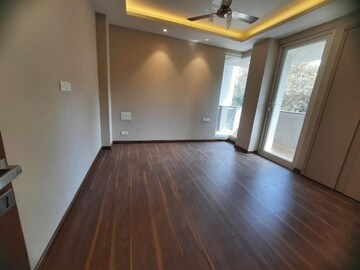 Room in 4 BHK Builder Floor at Greater Kailash I – for Sale